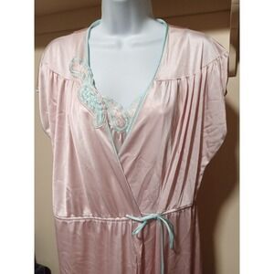 Vintage Pink and Mint Green Embroidered Nightgown and Robe Set Maxi Sleepwear